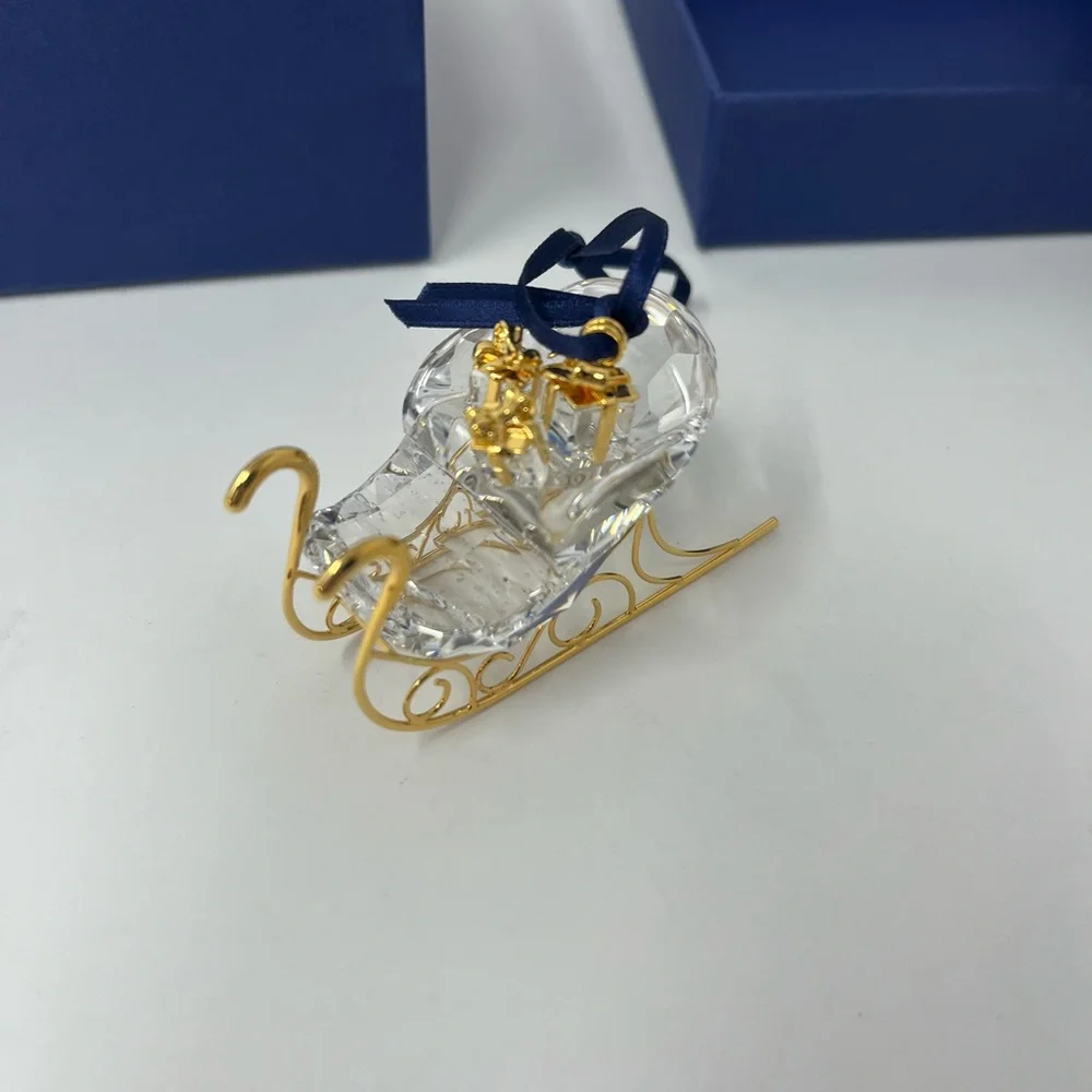 Rare SWAROVSKI Classic Crystal Gold Sleigh Ornament Gold-Tone Metal 2005 VTG